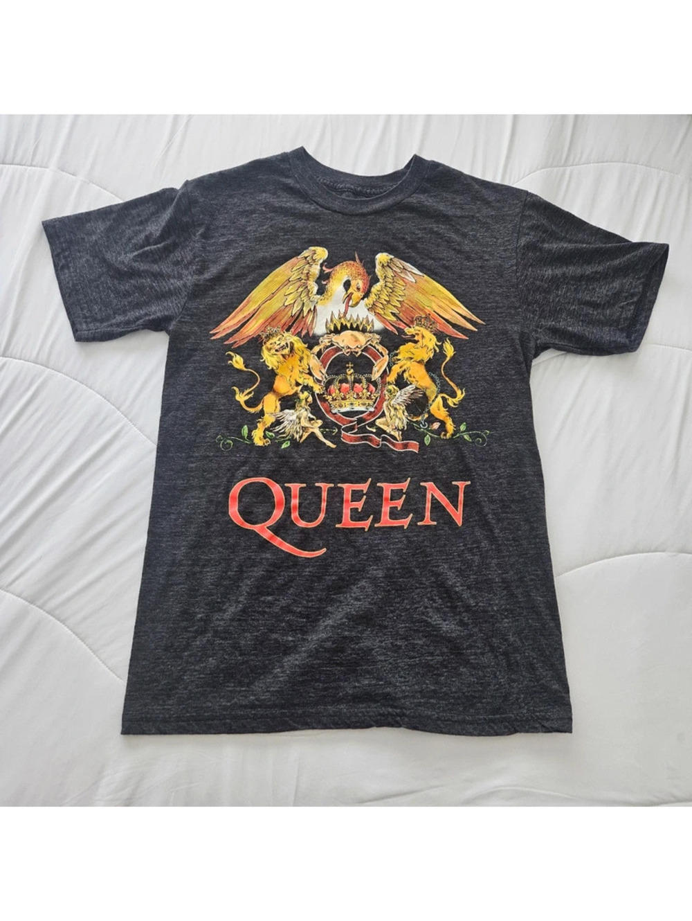 Queen Band T-Shirt Crest Logo Graphic Dark Heather Gray Rock Music Tee